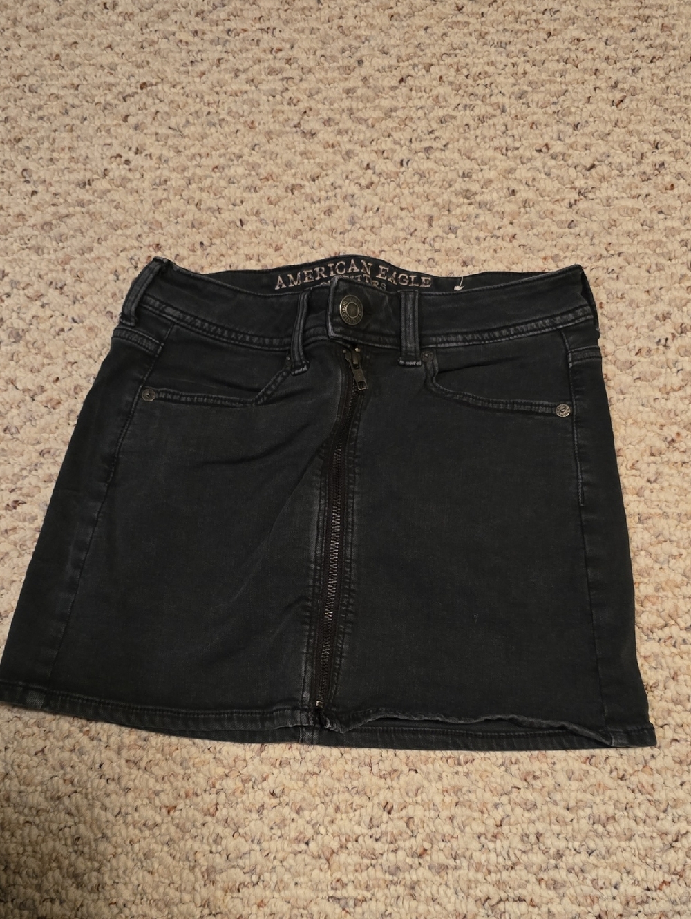 American Eagle Outfitters Black Front-Zip Denim Mini Skirt
